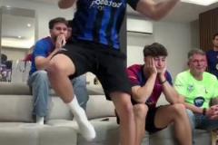 領(lǐng)先被逆轉(zhuǎn)再被反超！國(guó)米和巴薩球迷一起看比賽過(guò)程很有趣