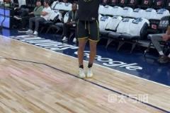 穆迪年薪近600萬美元 熱身時仍穿著臟舊的GT cut3