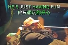 詹蜜激情演唱詹姆斯之歌：老詹可以扣籃三分帶隊(duì)飛 他就是國(guó)王！