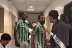 國安球迷：巴坎布領(lǐng)唱的慶祝歌曲這么像工體御林軍的助威曲呢