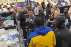 森林狼主場保安透露：一名球迷對追夢發(fā)表種族歧視言論，隨后被逐出球館！