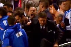 還記得這一幕嗎？貝爾歐冠決賽反超破門，阿隆索跳下看臺狂奔慶祝