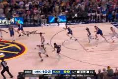 這球真的救命??！戈登最后大心臟飚進(jìn)關(guān)鍵三分，助掘金扳平比分！