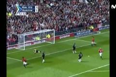 范尼在02/03賽季的這些表現(xiàn)，給曼聯(lián)球迷留下了深刻的印象