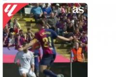 阿斯報：在2-2進(jìn)球前，VAR沒有檢查德容的手球