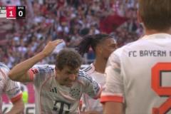 拜仁取得領(lǐng)先！奧利塞內(nèi)切打門，凱恩門前頭球破門！