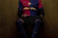 巴薩聯(lián)名Travis Scott國(guó)家德比球衣竟然高達(dá)3000歐元！