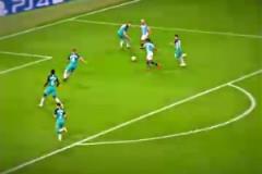 比賽更加公平了嗎？你怎么認(rèn)為VAR對于足球比賽的貢獻(xiàn)？