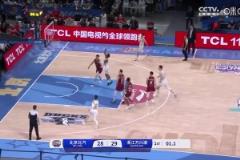 首節(jié)獨砍15分小巴里-布朗帶球疾馳 極限拋投壓哨打中！