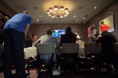 嗨了！尼科-哈里森和小牛隊高層對獲得NBA選秀狀元簽的反應(yīng)~