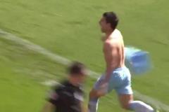 13年前的今天，阿圭羅上演9320奇跡，助曼城首奪英超冠軍