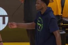 楊瀚森對(duì)比同期的王哲林，到底誰的表現(xiàn)更加驚艷?