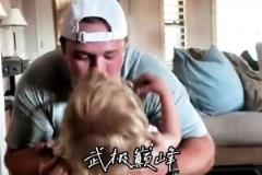 天亮了！當(dāng)獨(dú)行俠球迷得知獲2025狀元簽時(shí)的反應(yīng)