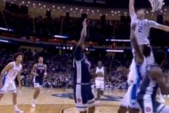 堪比杜克師兄錫安？準(zhǔn)狀元弗拉格曾送出炸裂排球血帽