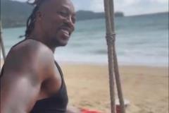 笑死！勇士被淘汰后，湖人自媒體惡搞：歡迎勇士球迷，快來加入我們吧