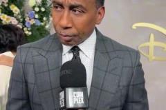 美國(guó)楊毅：弗拉格可能成為一個(gè)白人巨星，這對(duì)美國(guó)來說是件大事