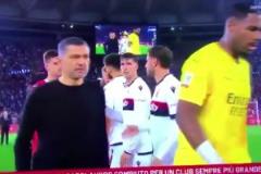 什么仇什么怨？孔塞桑準備登臺領(lǐng)亞軍獎牌無視舊部下卡拉布里亞