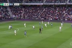 多打一人慘遭絕平！阿賈克斯2-2戰(zhàn)平格羅寧根，4輪不勝送出榜首！