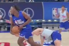 這名字是個狠人?。″a安-詹姆斯生搶楊瀚森簡直是禽獸啊