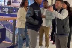 當年布倫森在逛街時被路人告知球隊交易來哈特時：噢！謝特