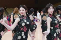 幾乎是完美女人！隨便談我一個(gè)，我也愿意啊！