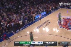 用人真狠??！錫伯杜最后4分多鐘領先34分，才用塔克換下阿奴諾比