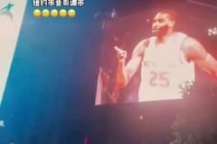 大球市的排面！尼克斯晉級東決后 紐約市秒變哥譚市