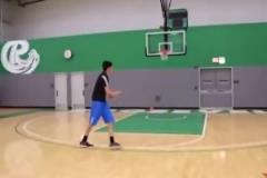 當(dāng)年大魔王！周琦選秀前夕的投籃和機動性都比現(xiàn)在強太多了