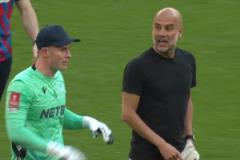 門將亨德森逃紅牌封神奪冠！賽后瓜帥憤怒和亨德森起口角沖突！