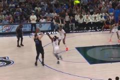 回不去了！一年前的今天獨行俠逆轉(zhuǎn)雷霆殺入西決