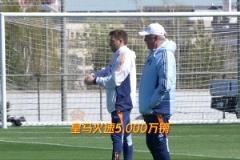 心里苦！安切洛蒂要求買后衛(wèi)俱樂部無動(dòng)于衷，阿隆索一來就買