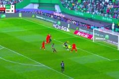 他又進(jìn)球了！約克雷斯打入精彩進(jìn)球助葡體奪冠，聯(lián)賽39球奪金靴