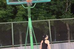 NBA球星也逃不過云南美食，拉塞爾：蟲子居然能這么香？