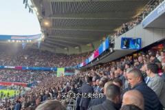 真實(shí)！王楚淇現(xiàn)場喊話納賽爾：快買桑喬、安東尼和拉什福德