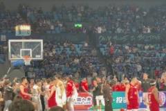 有贏家就有輸家！廣廈奪冠全隊瘋狂慶祝，北京陳盈駿低頭難掩失落