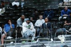 濃眉和Nico到場考察！楊瀚森最新赴美日記：前往湖人訓(xùn)練館~