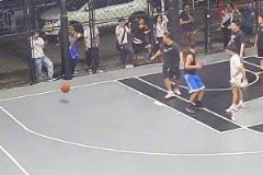 我沒有哨子場均罰球也很少！詹姆斯曾在節(jié)目中回應“假摔”