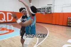 球迷模仿亞歷山大造犯規(guī) 裁判直接穿上了雷霆球衣