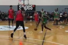 普通人同NBA球員差距有多大？希羅曾在業(yè)余比賽中拿下79分