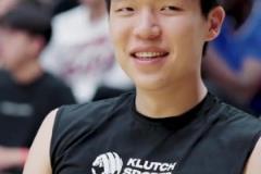 高大的身高 柔和的手感！小楊聯(lián)合試訓(xùn)過后選秀前景越發(fā)明朗