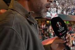 曼聯(lián)被熱刺進球！解說費迪南德突然無語！貝爾鼓掌笑開花！