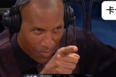 老米勒看著哈利伯頓，滿眼都是當(dāng)初自己帶領(lǐng)步行者的回憶