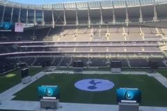 主場直播！熱刺隊正在其主場舉辦歐聯(lián)杯決賽的放映會