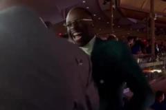 哈利絕平瞬間TNT天團(tuán)演播室炸鍋 追夢(mèng)驚呆之余模仿起鎖喉