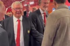 擔(dān)任歐聯(lián)決賽解說員！費迪南德與斯科爾斯和兩位重量級大佬見面！