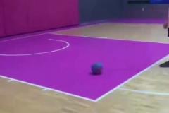 在這里打球，喬丹投籃都瘆得慌